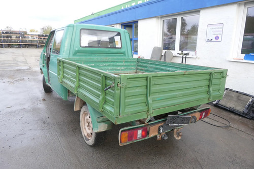 Pritsche mit bordwänden - t4,
